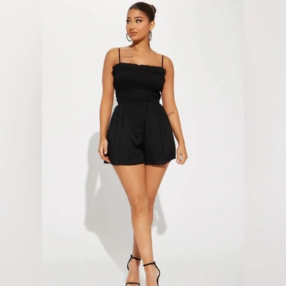 NEW always sunny smocked romper - Picture 2 of 3